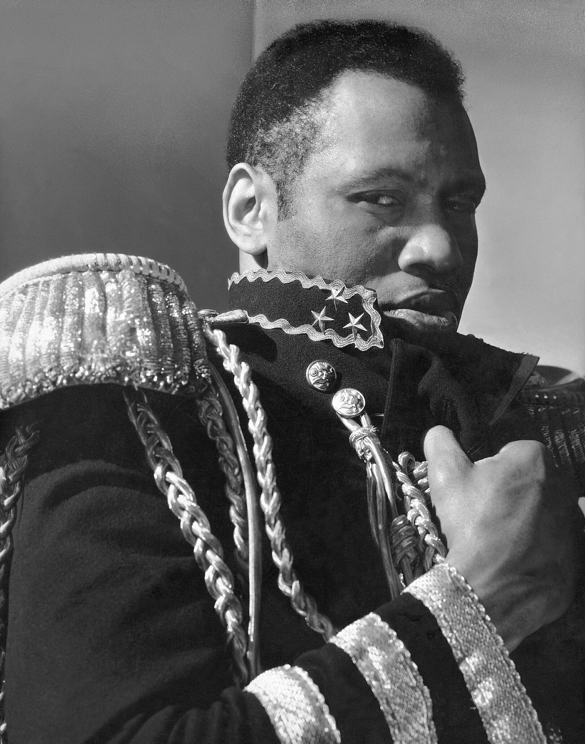 A portrait of Paul Robeson by photographer Edward Steichen.